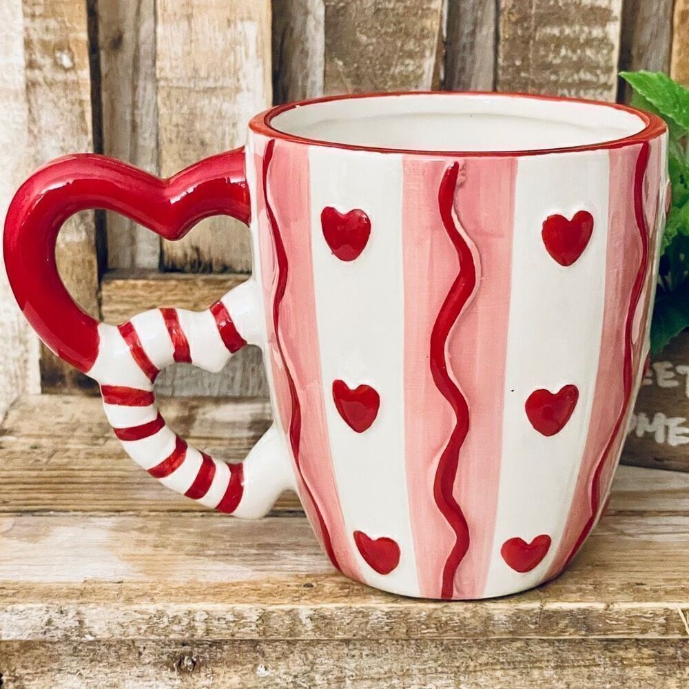 NWT Gorgeous LOVE Red White Pink Mug Peppermint Hearts Handle Glossy Ceramic Mug